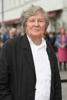 David Hare at the presentation of the Bremen Film Prize of the Sparkasse for Vanessa Redgrave at the 11 Filmfest Bremen in the large hall of the Theater am Goetheplatz Bremen, 15 04 2026 Foto:xC.xNiehausx xFuturexImagex filmpreis_6408