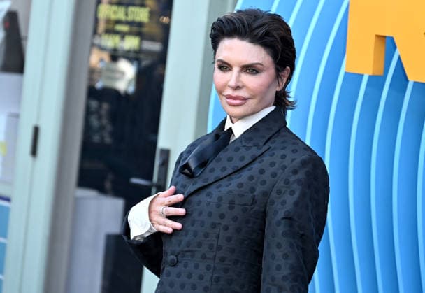 Netflix™s ˜Running Point™ Season 2 Premiere Lisa Rinna arriving at Netflix™s Running Pointseason 2 premiere held at the Egyptian Theatre on April 15, 2026 in Hollywood, CA. Hollywood Egyptian Theatre California USA Copyright: xLeexWattx xAFF-USA.COMx