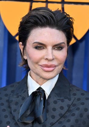 Netflix™s ˜Running Point™ Season 2 Premiere Lisa Rinna arriving at Netflix™s Running Pointseason 2 premiere held at the Egyptian Theatre on April 15, 2026 in Hollywood, CA. Hollywood Egyptian Theatre California USA Copyright: xLeexWattx xAFF-USA.COMx