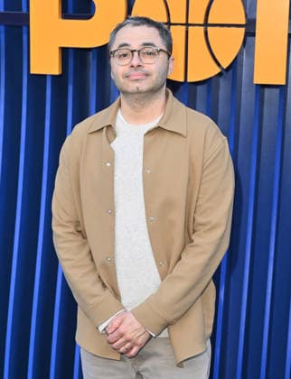 Netflix™s ˜Running Point™ Season 2 Premiere Joe Mande arriving at Netflix™s Running Pointseason 2 premiere held at the Egyptian Theatre on April 15, 2026 in Hollywood, CA. Hollywood Egyptian Theatre California USA Copyright: xLeexWattx xAFF-USA.COMx