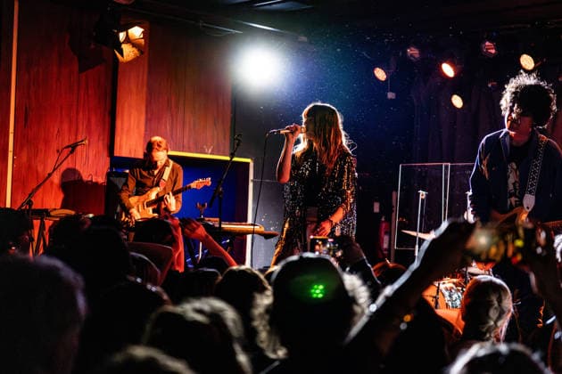 Melody s Echo Chamber live in Copenhagen, Denmark Copenhagen, Denmark. 15th, April 2026. The French band Melody™s Echo Chamber performs a live concert at VEGA in Copenhagen. Here singer Melody Prochet is seen live on stage. Denmark, Copenhagen  Copyright: xGonzalesxPhoto ErlingxBrodersenx