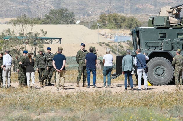 The King, Felipe VI, supervises in Viator Almeria the project of the Experimental Brigade 2035 King Felipe VI 5d visits the military base Álvarez de Sotomayor in Viator Almeria to attend a tactical demonstration of future force within the Tactical Experimentation Campaign 2026 of the Spanish Army On April 16, 2026 in Viator, Almeria Andalusia, Spain This visit is part of the Tactical Experimentation Campaign number 3 organized by the Armys Future Force Center, based on the robotization of the battlefield and new combat strategies A project that constitutes the main framework for the practical implementation of experimentation activities linked to the Armys transformation process 16 APRIL 2026 Marian Leó Almeria Andalucia, Spain Almeria And  Copyright: xMarianxLeonx 7445432