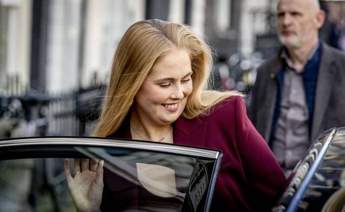 AMSTERDAM - Princess Amalia is visiting Amsterdam at the invitation of Mayor Halsema. The visit follows an earlier meeting with Amsterdammers at the Mayor s official residence. During the two-day visit, the Princess will become better acquainted with various sectors and be briefed on current topics such as science, sports, culture, housing, and social cohesion. ROBIN UTRECHT ANP netherlands out - belgium out  Copyright: xx x555926421x originalFilename: 555926421.jpg