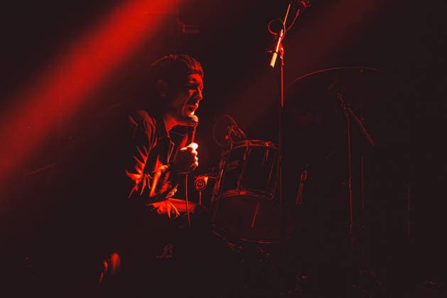 Bad Breeding live at Roadburn Festival 2026 Tilburg, Netherlands. 16th, April 2026. The British hardcore punk band Bad Breeding performs a live concert during the Dutch music festival Roadburn Festival 2026 in Tilburg. Here vocalist Christopher Dodd is seen live on stage. Netherlands, Tilburg  Copyright: xGonzalesxPhoto PeterxTroestx
