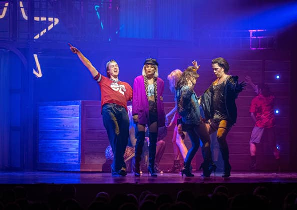 16 04 2026, xlakx, Entertainment, Pretty Woman The Musical v l Scene from Pretty Woman The Musical at the Admiralspalast in Berlin, Germany The production is based on the classic film of the same name and shows the love story between Vivian and Edward in a modern stage production with music by Bryan Adams Berlin Daniel Lakomski