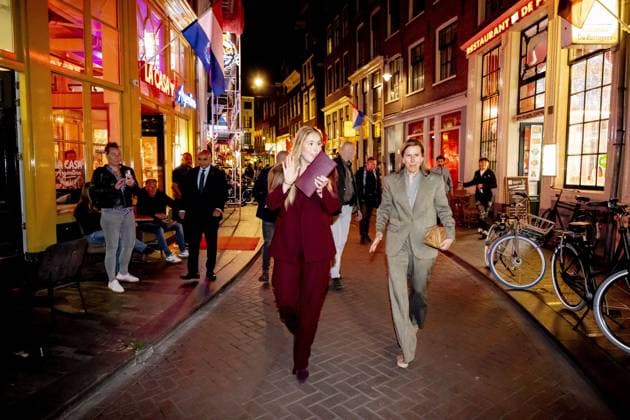 AMSTERDAM - Princess Amalia is visiting Amsterdam at the invitation of Mayor Halsema. Visit to the nightlife venues Bar San Francisco and Club Nachbar. During the two-day visit, the Princess will become better acquainted with various sectors and be briefed on current topics such as science, sports, culture, housing, and social cohesion. ROBIN UTRECHT ANP netherlands out - belgium out  Copyright: xx x555972320x originalFilename: 555972320.jpg