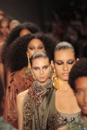 RIO DE JANEIRO, RJ - 16.04.2026: RIO FASHION WEEK 2026 - Fashion show by the brand HISHA, on the second day of Rio Fashion Week, at Pier Maua. x2926450x  CarlosxEliasxJunior