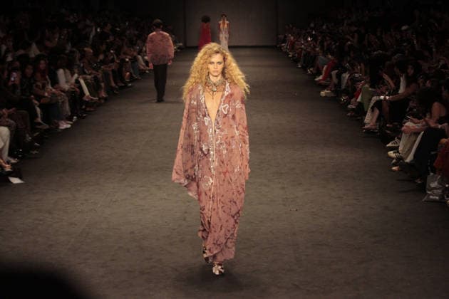 RIO DE JANEIRO, RJ - 16.04.2026: RIO FASHION WEEK 2026 - Fashion show by the brand HISHA, on the second day of Rio Fashion Week, at Pier Maua. x2926465x  CarlosxEliasxJunior