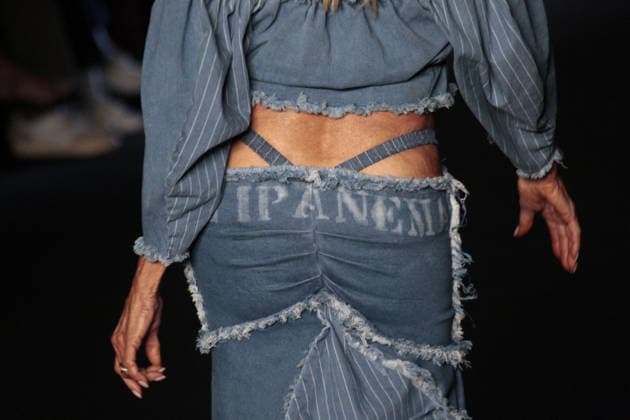 RIO DE JANEIRO, RJ - 16.04.2026: RIO FASHION WEEK 2026 - ElÃ Pinheiro walked the runway for Blue Man on the second day of Rio Fashion Week, at Pier Maua, Rio de Janeiro. x2926715x  CarlosxEliasxJunior