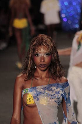 RIO DE JANEIRO, RJ - 16.04.2026: RIO FASHION WEEK 2026 - The Blue Man fashion show closed the second day of Rio Fashion Week at Pier Maua, Rio de Janeiro. x2926752x  CarlosxEliasxJunior