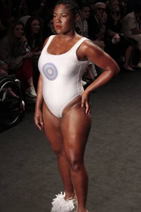 RIO DE JANEIRO, RJ - 16.04.2026: RIO FASHION WEEK 2026 - The Blue Man fashion show closed the second day of Rio Fashion Week at Pier Maua, Rio de Janeiro. x2926758x  CarlosxEliasxJunior