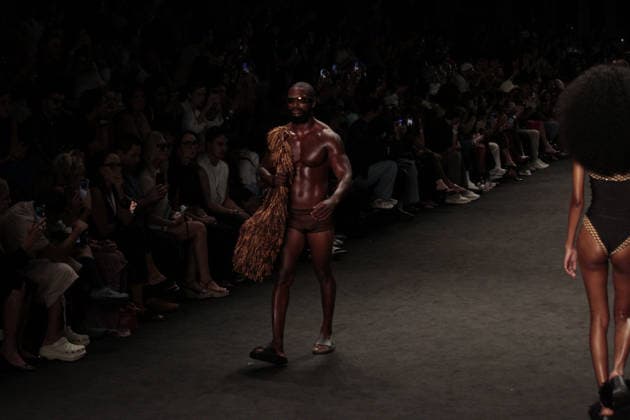 RIO DE JANEIRO, RJ - 16.04.2026: RIO FASHION WEEK 2026 - The Blue Man fashion show closed the second day of Rio Fashion Week at Pier Maua, Rio de Janeiro. x2926812x  CarlosxEliasxJunior