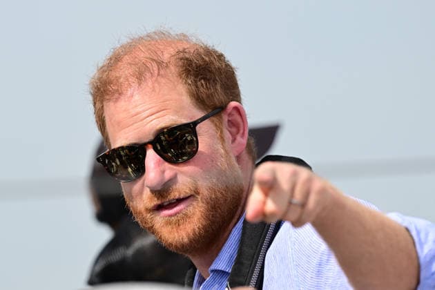 HARRY AND MEGHAN AUSTRALIA VISIT, Prince Harry and Meghan, the Duke and Duchess of Sussex on a tour of Sydney Harbour with Invictus Australia during a visit to Australia, Sydney, Friday, April 17, 2026. ( NO ARCHIVING SYDNEY NEW SOUTH WALES AUSTRALIA  Copyright: xDEANxLEWINSx 20260417110684986707