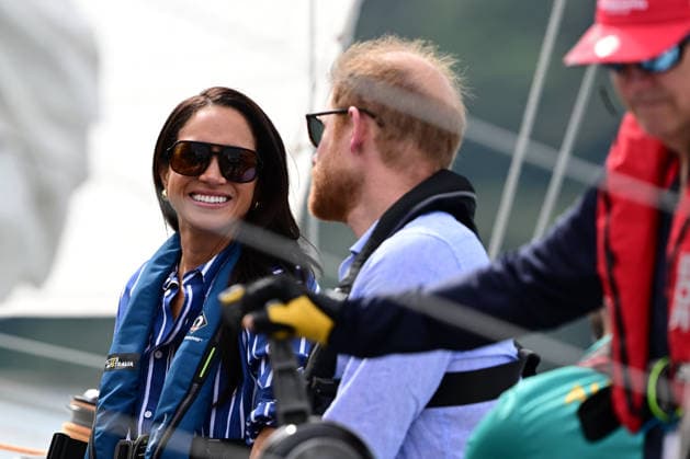 HARRY AND MEGHAN AUSTRALIA VISIT, Prince Harry and Meghan, the Duke and Duchess of Sussex on a tour of Sydney Harbour with Invictus Australia during a visit to Australia, Sydney, Friday, April 17, 2026. ( NO ARCHIVING SYDNEY NEW SOUTH WALES AUSTRALIA  Copyright: xDEANxLEWINSx 20260417148922220497