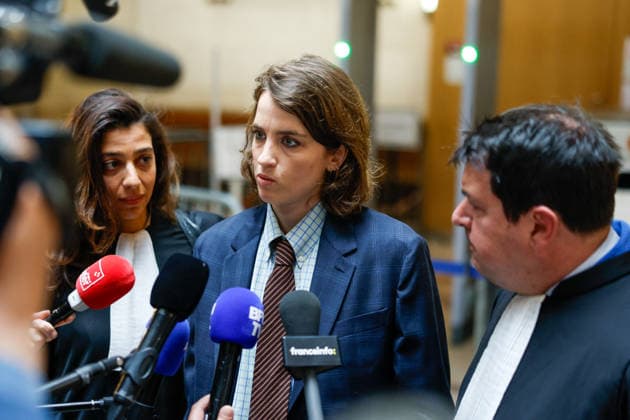 Christophe Ruggia and his lawyers Anouck Michelin and Yann Le Bras The Paris Court of Appeal has sentenced filmmaker Christophe Ruggia to five years in prison, two of which will be served under an electronic bracelet, cinéaste Christophe Ruggia pour agressions sexuelles sur lactrice Adèle Haenel lorsquelle était âgée de 12 à 14 ans French actress Adele Haenel and her lawyers Anouck Michelin and Yann Le Bras during the court decision of the appeal trial of French film director Christophe Ruggia for sexually assaulting Adele Haenel when she was under 15 at the Paris Courthouse in Paris on April 17, 2026 On April 17, 2026, the Paris Court of Appeal sentenced French filmmaker Christophe Ruggia to five years in prison, two of which are to be se  Copyright: xJulienxSarkissianx xBestimagexJulienxSarkissianx xBestimagex