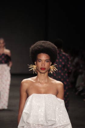 RIO DE JANEIRO, RJ - 17.04.2026: RIO FASHION WEEK 2026 - Fashion show by the brand Apartamento 03 on the third day of Rio Fashion Week 2026, at Pier Maua, Rio de Janeiro. x2927274x  CarlosxEliasxJunior