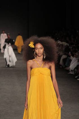 RIO DE JANEIRO, RJ - 17.04.2026: RIO FASHION WEEK 2026 - Fashion show by the brand Apartamento 03 on the third day of Rio Fashion Week 2026, at Pier Maua, Rio de Janeiro. x2927286x  CarlosxEliasxJunior