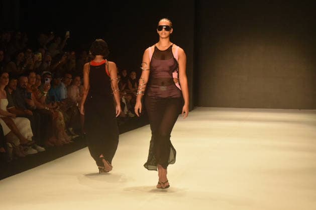 RIO DE JANEIRO, RJ - 17.04.2026: RIO FASHION WEEK 2026 - Karoline Vitto& 39;s fashion show during Rio Fashion Week, which takes place this Friday, April 17th, at Pier Maua, in Rio de Janeiro. x2927322x  CristianexMota