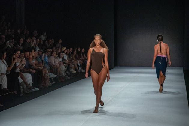 RIO DE JANEIRO, RJ - 17.04.2026: RIO FASHION WEEK 2026 - Karoline Vitto& 39;s fashion show during Rio Fashion Week, which returns to the marvelous city this Friday, April 17, 2026, at Pier Maua, in Rio de Janeiro, RJ. x2927471x  CristianexMota