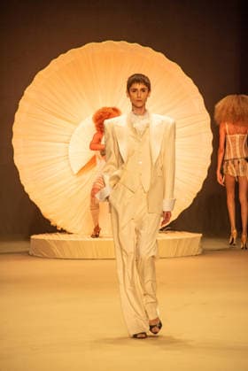 RIO DE JANEIRO, RJ - 17.04.2026: RIO FASHION WEEK 2026 - HELO ROCHA& 39;s fashion show during Rio Fashion Week, which returns to the marvelous city this Friday, April 17, 2026, at Pier Maua, in Rio de Janeiro, RJ. x2927566x  CristianexMota