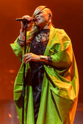 Gabrielle performs at Co-Op Live British singer Gabrielle performs at Co-Op Live, Manchester, England, 17th April 2026, Credit:Mike Gray Avalon  Copyright: xMikexGrayx xAvalonx 1092346411