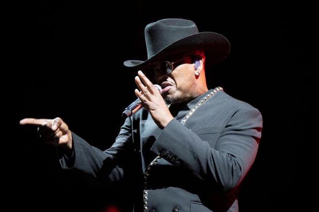 Ne-Yo Performs in Madrid, Spain - 17 Apr 2026 Singer Shaffer Chimere Smith, better known as Ne-Yo, performs live during a concert at the Movistar Arena in Madrid. Madrid Spain Copyright: xAtilanoxGarciax xSOPAxImagesx photos13605