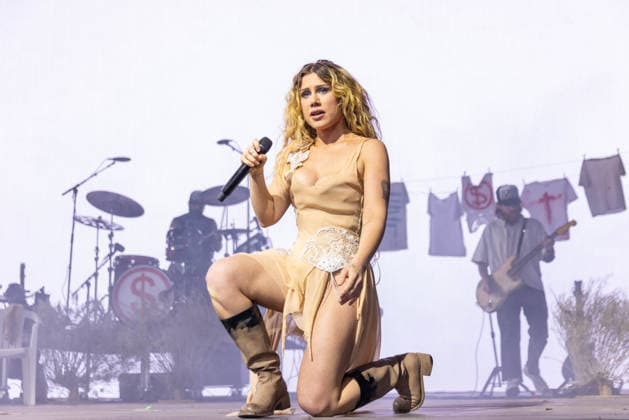 April 17, 2026, Indio, California, U.S: Singer SLAYYYTER (CATHERINE GRACE GARNER) during Coachella Valley Music and Arts Festival at Empire Polo Club in Indio, California Indio U.S  - ZUMAs135 20260417_zap_s135_006 Copyright: xDanielxDeSloverx