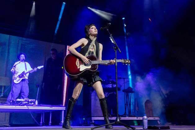 April 17, 2026, Indio, California, U.S: Musician HOLLY HUMBERSTONE during Coachella Valley Music and Arts Festival at Empire Polo Club in Indio, California Indio U.S  - ZUMAs135 20260417_zap_s135_036 Copyright: xDanielxDeSloverx