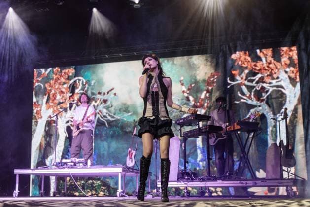 April 17, 2026, Indio, California, U.S: Musician HOLLY HUMBERSTONE during Coachella Valley Music and Arts Festival at Empire Polo Club in Indio, California Indio U.S  - ZUMAs135 20260417_zap_s135_044 Copyright: xDanielxDeSloverx