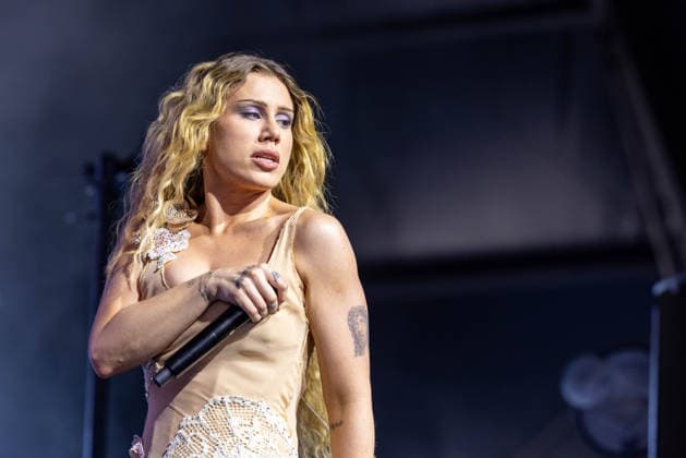 April 17, 2026, Indio, California, U.S: Singer SLAYYYTER (CATHERINE GRACE GARNER) during Coachella Valley Music and Arts Festival at Empire Polo Club in Indio, California Indio U.S  - ZUMAs135 20260417_zap_s135_056 Copyright: xDanielxDeSloverx