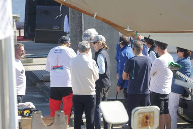 The King emeritus and his daughter, Infanta Elena, set sail in Sanxenxo King Juan Carlos and Infanta Elena embark in the port of Sanxenxo to participate in the regattas, on April 18, 2026, in Sanxenxo Pontevedra, Galicia, Spain 18 APRIL 2026 José Ramó Sanxenxo Sanxenxo Sanxenxo Spain  Copyright: xJosÃ xRamonxHernandox 7450705