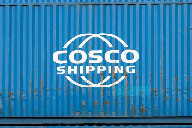 Logistics industry under pressure Supply chains in the face of global crises, Nuremberg, 18 04 2026 Close-up of a weathered blue freight container of the Chinese state shipping company COSCO Shipping in the port of Nuremberg with a white globe logo COSCO is one of the worlds largest container shipping companies and plays a key role in the move 20260418-286A4251-M4000