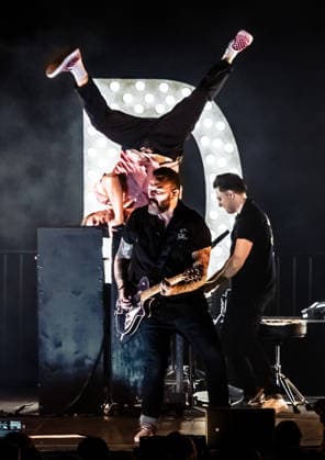 18 04 2026, xlakx, Entertainment, Dick Brave Back For Good Tour 2026 v l Dick Brave performs as part of the Back For Good Tour 2026 at Huxleys Neue Welt in Berlin Berlin Daniel Lakomski