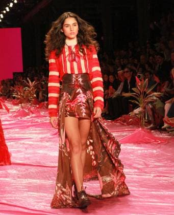 RECORD DATE NOT STATED Izabela Capeto s fashion show at Rio Fashion Week 2026. Rio de Janeiro (RJ), 04 18 2026 - Fashion Show Brand Izabela Capeto RJ - Fashion show of the Izabela Capeto brand during Rio de Janeiro Fashion Week (RIOFW), the event takes place at Pier Maua in the city of Rio de Janeiro, this Saturday, April 18, 2026.(Foto: Onofre Veras Thenews2 imago images) Izabela Capeto s fashion show at Rio Fashion Week 2026.  Copyright: xonofrexverasx