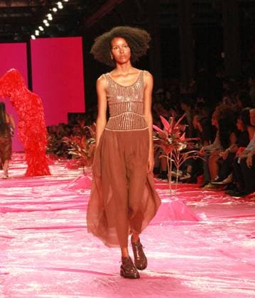 RECORD DATE NOT STATED Izabela Capeto s fashion show at Rio Fashion Week 2026. Rio de Janeiro (RJ), 04 18 2026 - Fashion Show Brand Izabela Capeto RJ - Fashion show of the Izabela Capeto brand during Rio de Janeiro Fashion Week (RIOFW), the event takes place at Pier Maua in the city of Rio de Janeiro, this Saturday, April 18, 2026.(Foto: Onofre Veras Thenews2 imago images) Izabela Capeto s fashion show at Rio Fashion Week 2026.  Copyright: xonofrexverasx