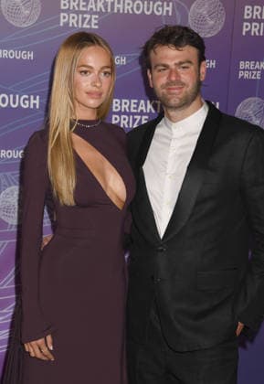 SANTA MONICA, CA - APRIL 18: Jessica Serfaty and Alex Pall at the 12th Breakthrough Prize Ceremony on April 18, 2026 at Barker Hangar in Santa Monica, California. Copyright: xJeffreyxMayer MediaPunchx