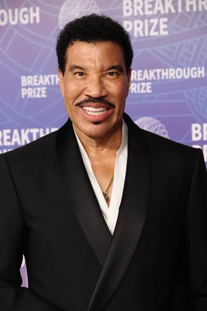 12th Breakthrough Prize Ceremony SANTA MONICA, CALIFORNIA - APRIL 18: Lionel Richie attend the 12th Breakthrough Prize Ceremony at Barker Hangar on April 18, 2026 in Santa Monica, California Credit: AdMedia EDITORIAL USE ONLY  Copyright: xx AdMediax admphotostwo982950