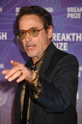 SANTA MONICA, CA - APRIL 18: Robert Downey Jr. at the 2026 Breakthrough Prize on April 18, 2026 at Barker Hangar in Santa Monica, California. Copyright: xJeffreyxMayer MediaPunchx