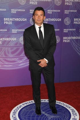 SANTA MONICA, CA - APRIL 18: Orlando Bloom at the 2026 Breakthrough Prize on April 18, 2026 at Barker Hangar in Santa Monica, California. Copyright: xJeffreyxMayer MediaPunchx