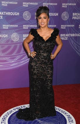 SANTA MONICA, CA - APRIL 18: Salma Hayek at the 2026 Breakthrough Prize on April 18, 2026 at Barker Hangar in Santa Monica, California. Copyright: xJeffreyxMayer MediaPunchx