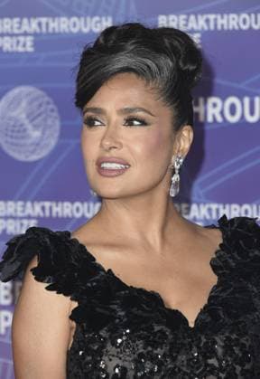 Salma Hayek at arrivals for 12th Breakthrough Prize Ceremony, Barker Hangar, Santa Monica, CA, April 18, 2026. Photo By: Elizabeth Goodenough Everett Collection 12th Breakthrough Prize Ceremony PUBLICATIONXNOTxINxCANxCHNxFRAxITAxJPNxNORxPOLxRUSxESPxUKxUSA