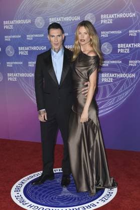 Adam Levine, Behati Prinsloo at arrivals for 12th Breakthrough Prize Ceremony, Barker Hangar, Santa Monica, CA, April 18, 2026. Photo By: Elizabeth Goodenough Everett Collection 12th Breakthrough Prize Ceremony PUBLICATIONXNOTxINxCANxCHNxFRAxITAxJPNxNORxPOLxRUSxESPxUKxUSA