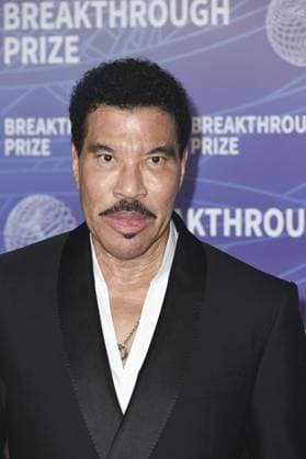 Lionel Richie at arrivals for 12th Breakthrough Prize Ceremony, Barker Hangar, Santa Monica, CA, April 18, 2026. Photo By: Elizabeth Goodenough Everett Collection 12th Breakthrough Prize Ceremony PUBLICATIONXNOTxINxCANxCHNxFRAxITAxJPNxNORxPOLxRUSxESPxUKxUSA