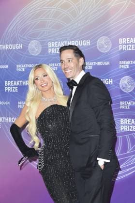 Paris Hilton, Carter Reum at arrivals for 12th Breakthrough Prize Ceremony - Part 2, Barker Hangar, Santa Monica, CA, April 18, 2026. Photo By: Elizabeth Goodenough Everett Collection 12th Breakthrough Prize Ceremony - Part 2 PUBLICATIONXNOTxINxCANxCHNxFRAxITAxJPNxNORxPOLxRUSxESPxUKxUSA
