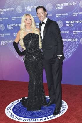 Paris Hilton, Carter Reum at arrivals for 12th Breakthrough Prize Ceremony - Part 2, Barker Hangar, Santa Monica, CA, April 18, 2026. Photo By: Elizabeth Goodenough Everett Collection 12th Breakthrough Prize Ceremony - Part 2 PUBLICATIONXNOTxINxCANxCHNxFRAxITAxJPNxNORxPOLxRUSxESPxUKxUSA