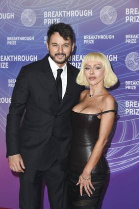 Matthew Rutler, Christina Aguilera at arrivals for 12th Breakthrough Prize Ceremony - Part 2, Barker Hangar, Santa Monica, CA, April 18, 2026. Photo By: Elizabeth Goodenough Everett Collection 12th Breakthrough Prize Ceremony - Part 2 PUBLICATIONXNOTxINxCANxCHNxFRAxITAxJPNxNORxPOLxRUSxESPxUKxUSA