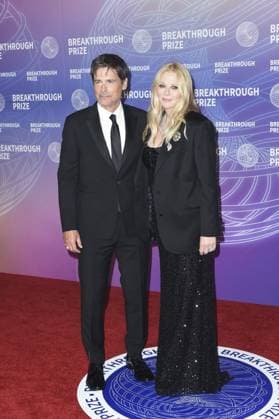 Rob Lowe, Sheryl Berkoff at arrivals for 12th Breakthrough Prize Ceremony - Part 2, Barker Hangar, Santa Monica, CA, April 18, 2026. Photo By: Elizabeth Goodenough Everett Collection 12th Breakthrough Prize Ceremony - Part 2 PUBLICATIONXNOTxINxCANxCHNxFRAxITAxJPNxNORxPOLxRUSxESPxUKxUSA