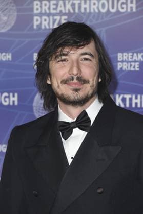 Vlad Tenev at arrivals for 12th Breakthrough Prize Ceremony - Part 2, Barker Hangar, Santa Monica, CA, April 18, 2026. Photo By: Elizabeth Goodenough Everett Collection 12th Breakthrough Prize Ceremony - Part 2 PUBLICATIONXNOTxINxCANxCHNxFRAxITAxJPNxNORxPOLxRUSxESPxUKxUSA