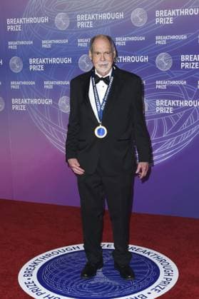 Lee Roberts at arrivals for 12th Breakthrough Prize Ceremony - Part 2, Barker Hangar, Santa Monica, CA, April 18, 2026. Photo By: Elizabeth Goodenough Everett Collection 12th Breakthrough Prize Ceremony - Part 2 PUBLICATIONXNOTxINxCANxCHNxFRAxITAxJPNxNORxPOLxRUSxESPxUKxUSA