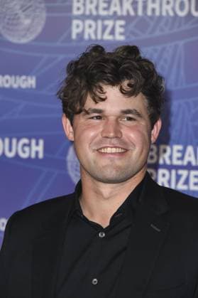 Magnus Carlsen at arrivals for 12th Breakthrough Prize Ceremony - Part 2, Barker Hangar, Santa Monica, CA, April 18, 2026. Photo By: Elizabeth Goodenough Everett Collection 12th Breakthrough Prize Ceremony - Part 2 PUBLICATIONXNOTxINxCANxCHNxFRAxITAxJPNxNORxPOLxRUSxESPxUKxUSA